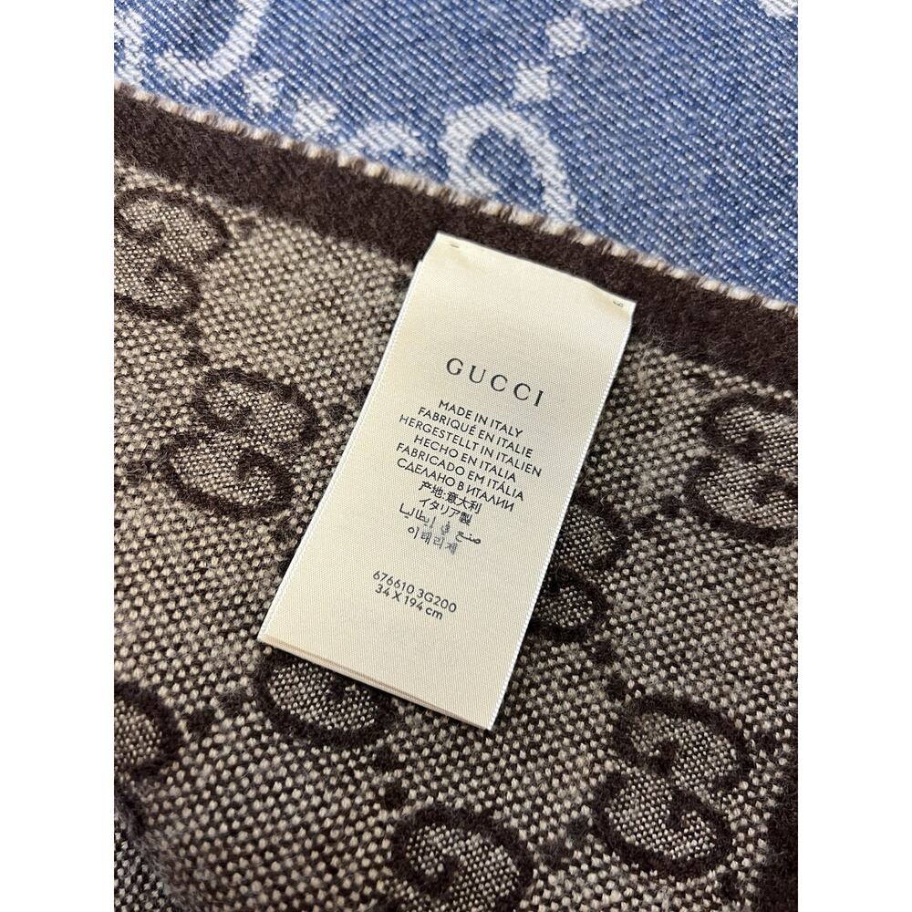 GUCCI Jacquard GG Pattern Reversible Wool Scarf In Blue & Brown Made In Italy - Picture 3 of 11